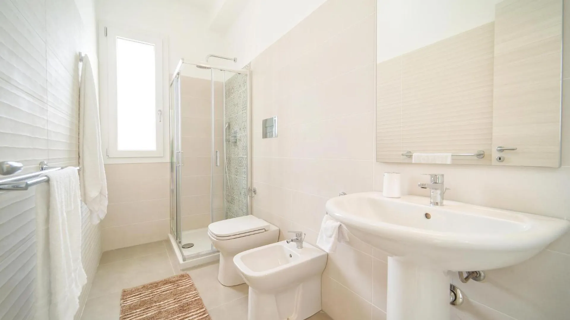 Holiday home 2 Bedroom Pet Friendly Home In Realmonte Italy