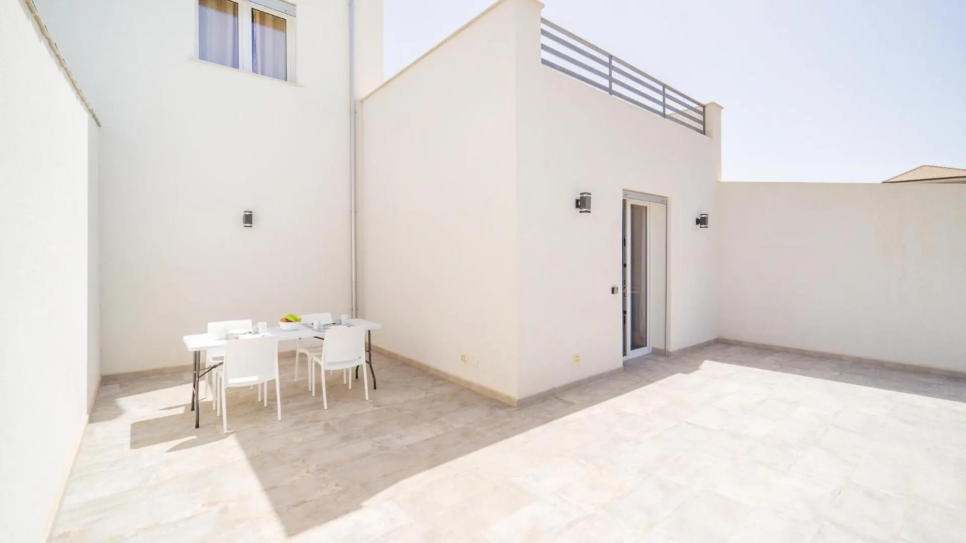 2 Bedroom Pet Friendly Home In Realmonte
